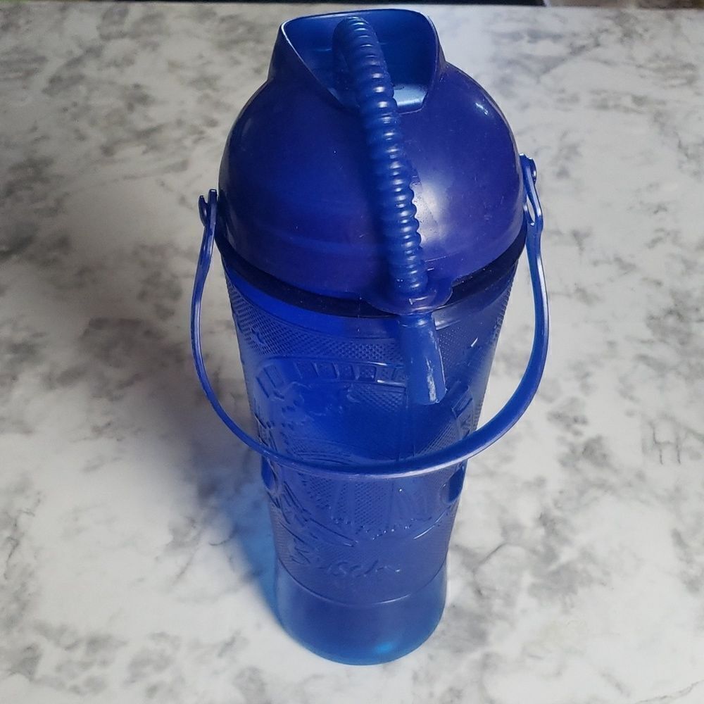 Busch Gardens 2011 Season Refill Cup - Picture 3 of 8
